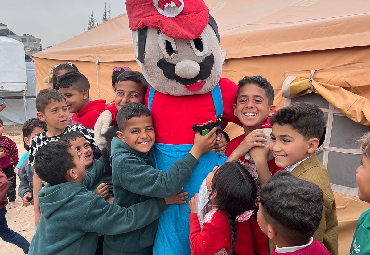 img_2year_Gaza09-min